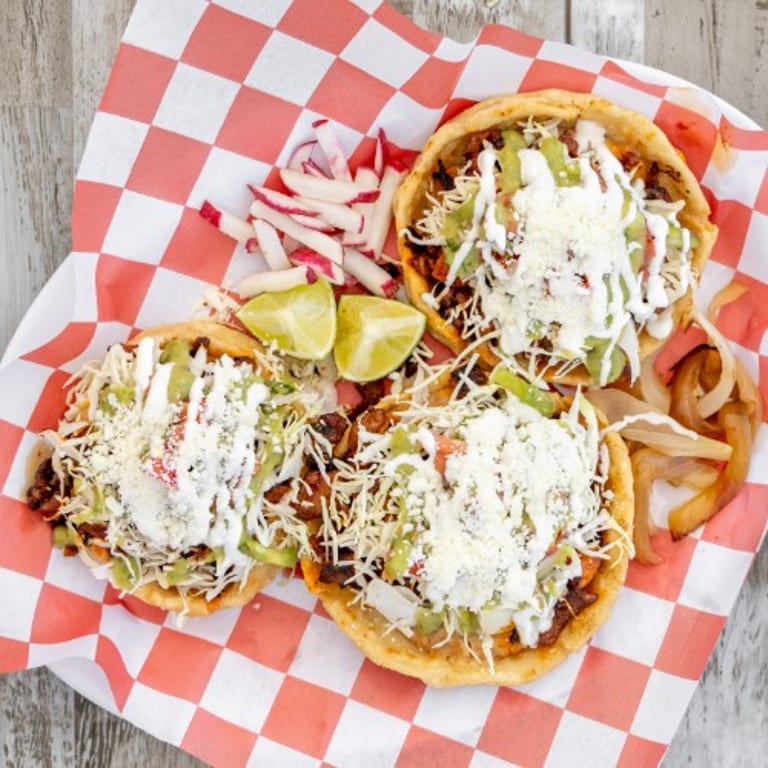 Sopes that satisfy your cravings