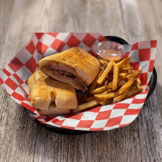 Sandwich CUBANO.